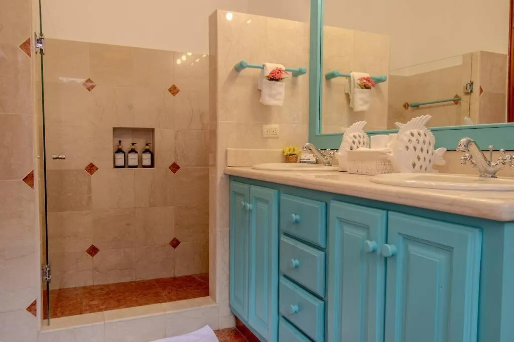 Villa Goleta Just A Few Steps Away From Cdc Hotel La Romana