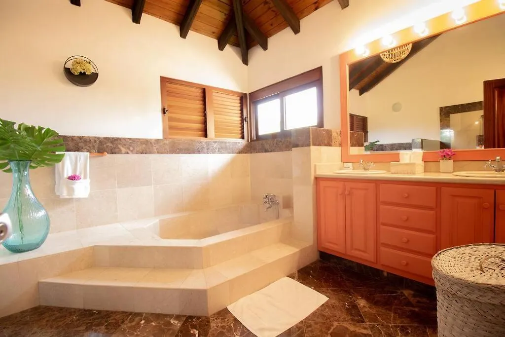 Villa Goleta Just A Few Steps Away From Cdc Hotel La Romana